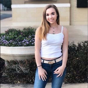 Meet your Posher, Lauren